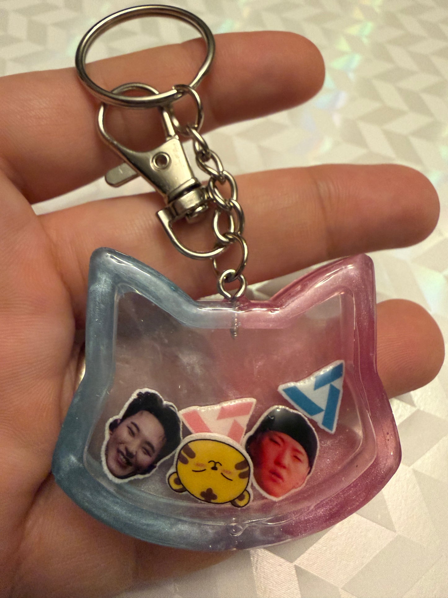 SEVENTEEN Shaker Keyring