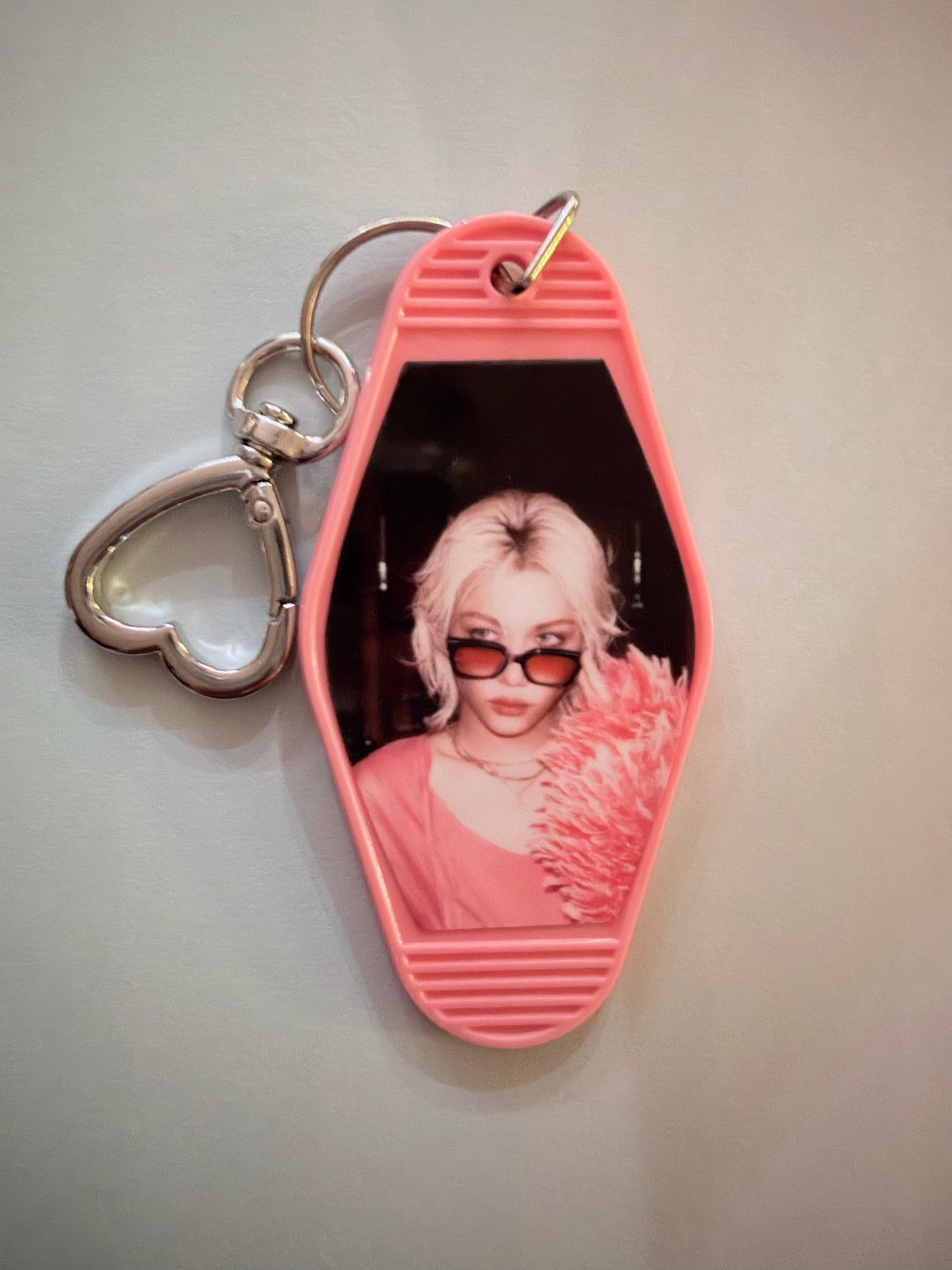 Stray Kids Motel Keyring