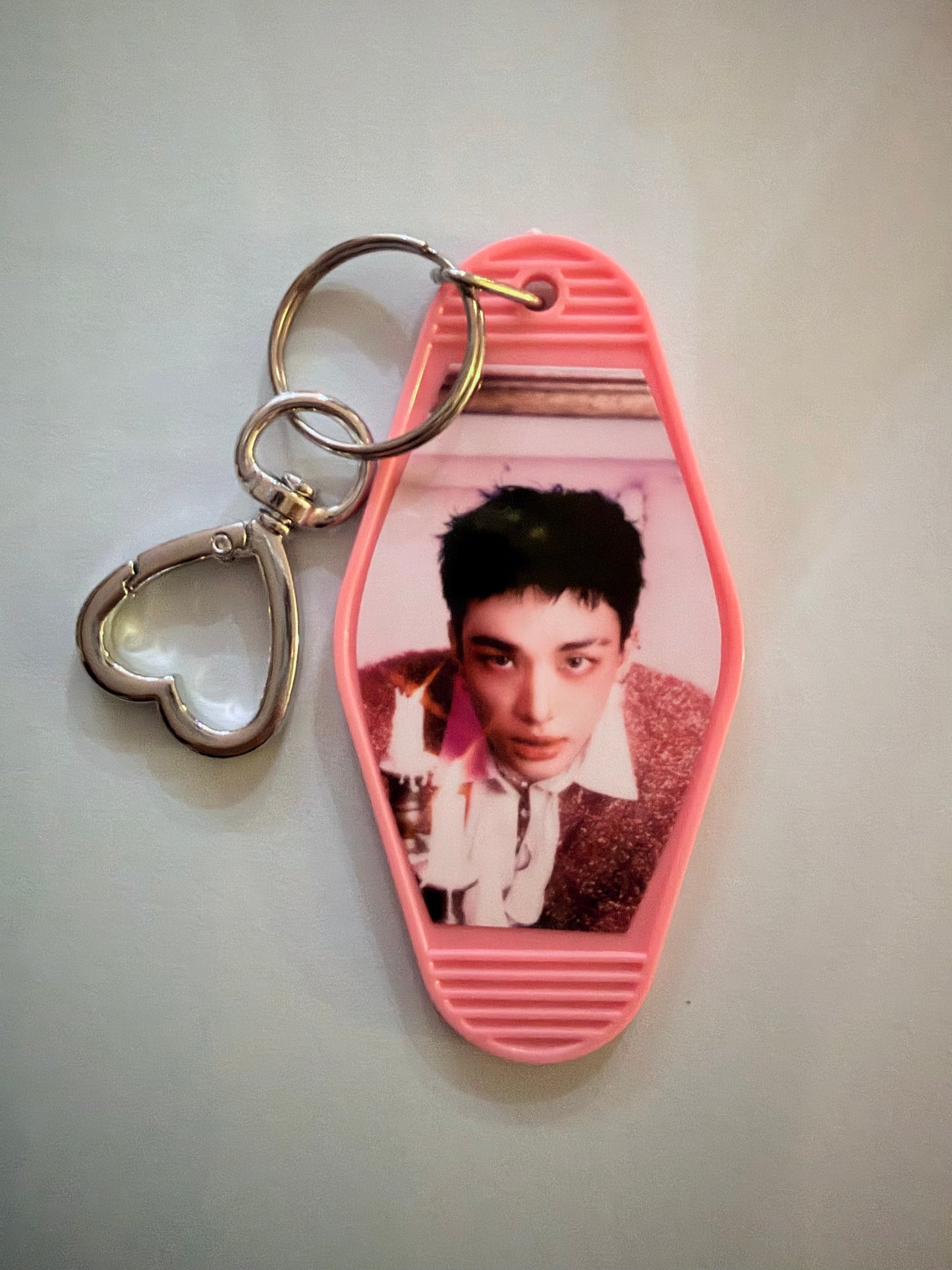 Stray Kids Motel Keyring