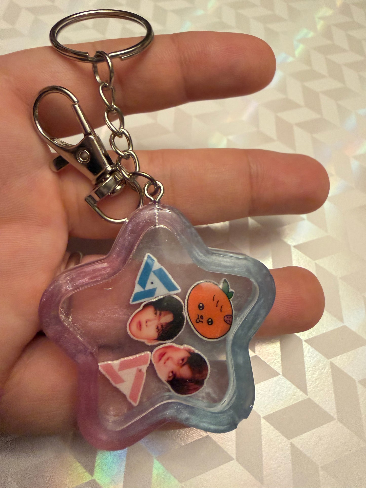 SEVENTEEN Shaker Keyring
