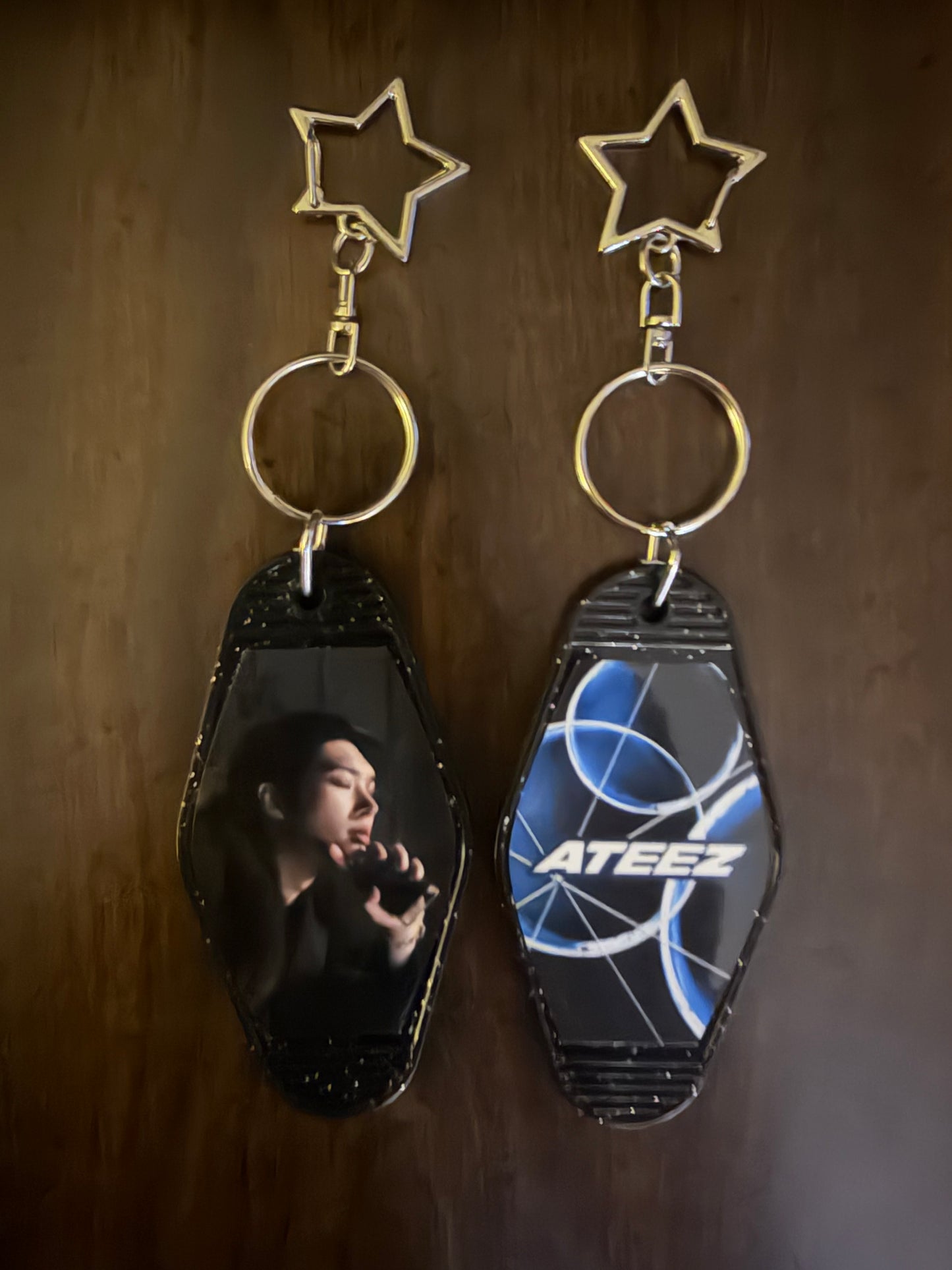 ATEEZ Motel Keyring - GH4